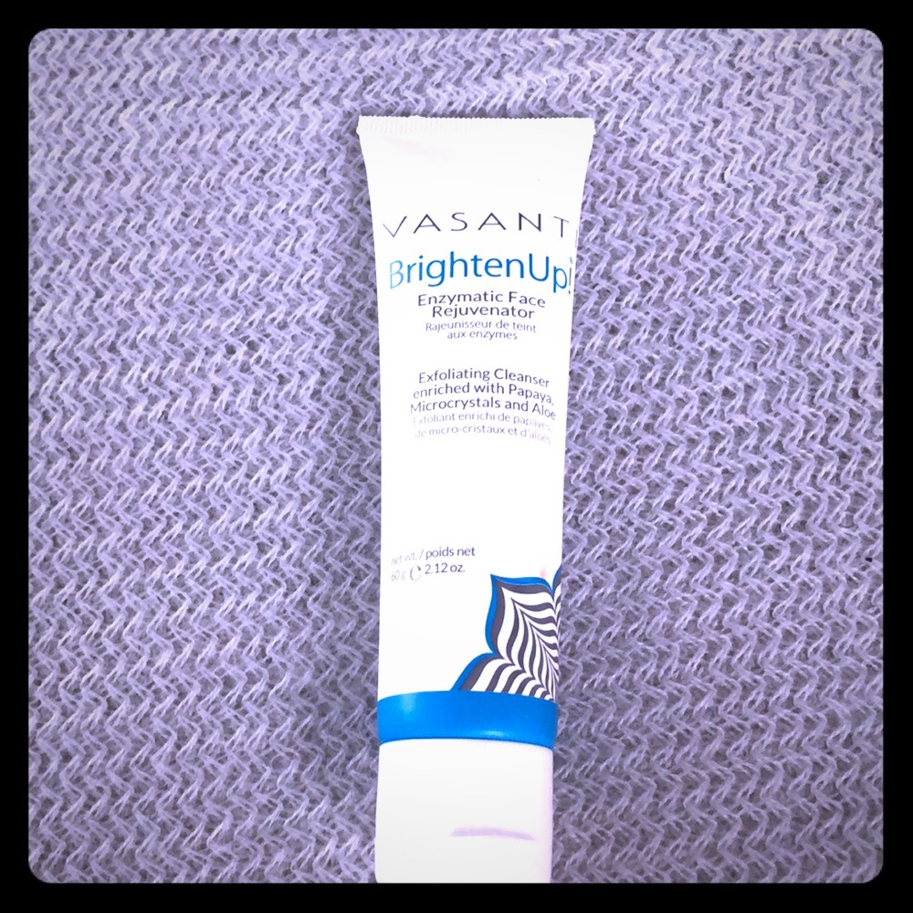 Vasanti BrightenUp! Enzymatic Face Rejuvenator